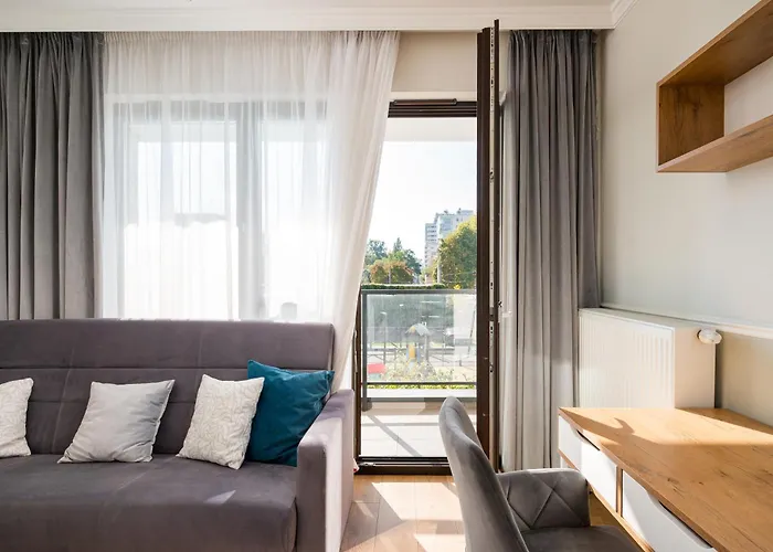 Metro Plocka 3-bedroom By Bookinghost Lejlighed