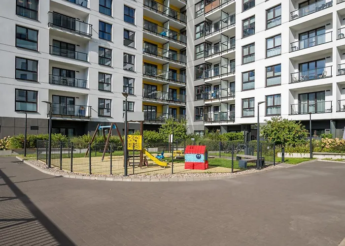 Metro Plocka 3-bedroom By Bookinghost Lejlighed *