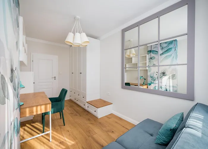 Metro Plocka 3-bedroom By Bookinghost Lejlighed