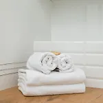 Metro Plocka 3-bedroom By Bookinghost